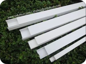 PVC-Kabelkanal Feuerhemmender Schlitzkanal für elektrische Kabel
